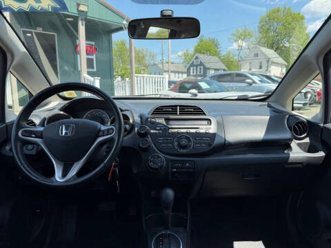 2013 Honda Fit Sport