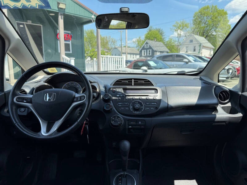 2013 Honda Fit Sport