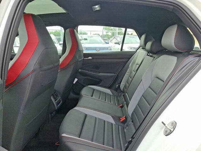 2025 Volkswagen Golf GTI Autobahn