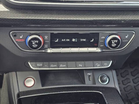 2025 Audi SQ5 3.0T quattro Premium Plus