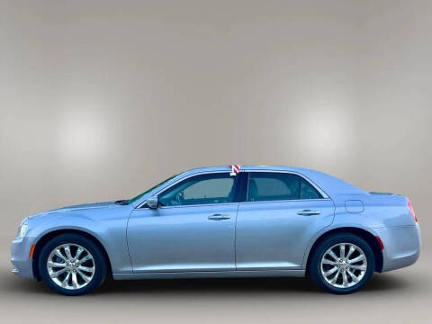 2017 Chrysler 300 Limited