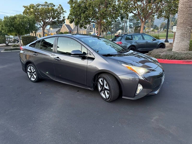 2016 Toyota Prius Three Touring