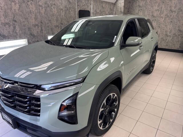 2026 Chevrolet Equinox LT's photo