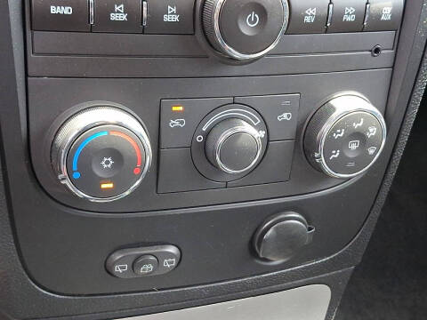 2011 Chevrolet HHR LS