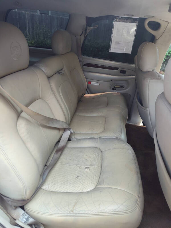 2002 Cadillac Escalade