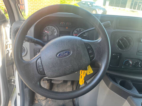 2011 Ford E-Series E-150