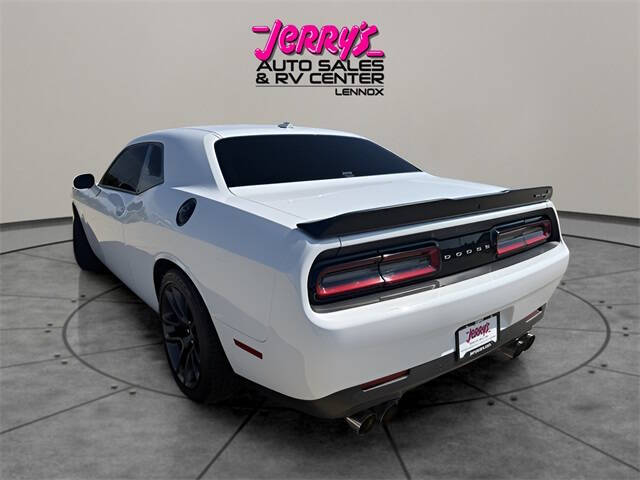 2021 Dodge Challenger