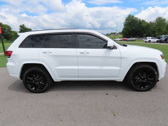 2018 Jeep Grand Cherokee for sale at Modern Automotive Group LLC in Lafayette, TN