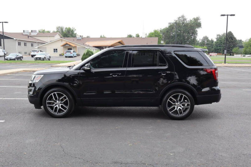 2017 Ford Explorer Sport