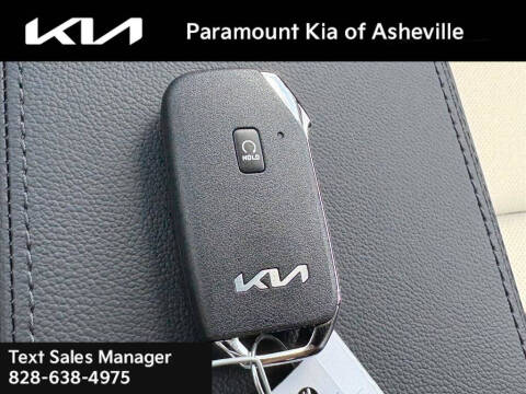 2025 Kia Sportage Hybrid EX