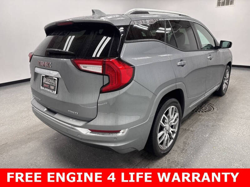 2023 GMC Terrain Denali