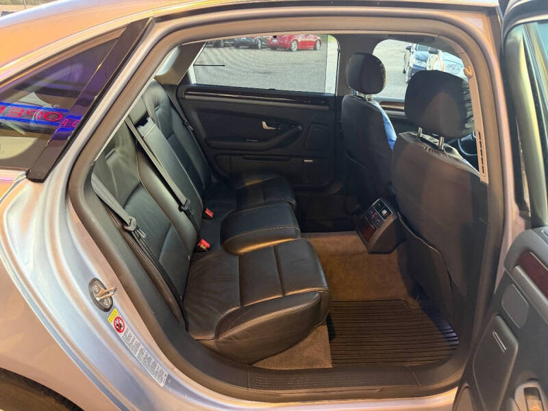 2005 Audi A8 L quattro