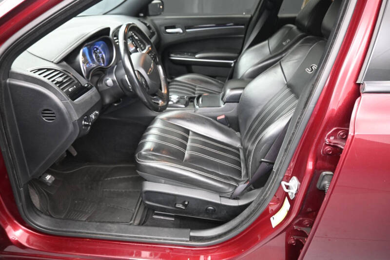2022 Chrysler 300 S V6