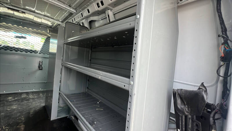 2019 Chevrolet Express 2500