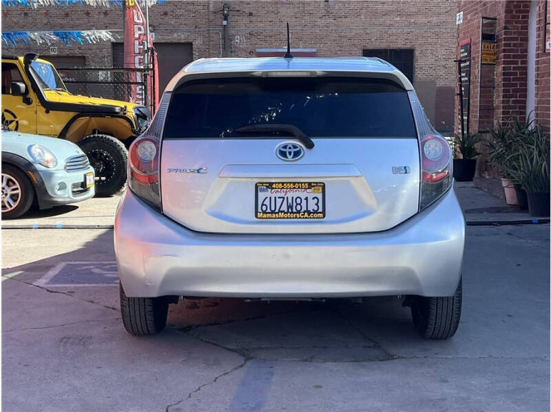 2012 Toyota Prius c