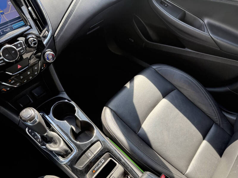 2017 Chevrolet Cruze Premier Auto