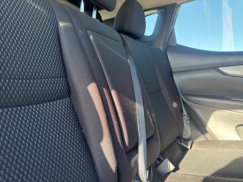 2020 Nissan Rogue Sport S