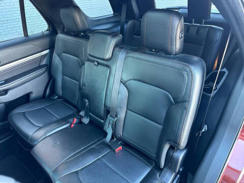 2016 Ford Explorer Sport