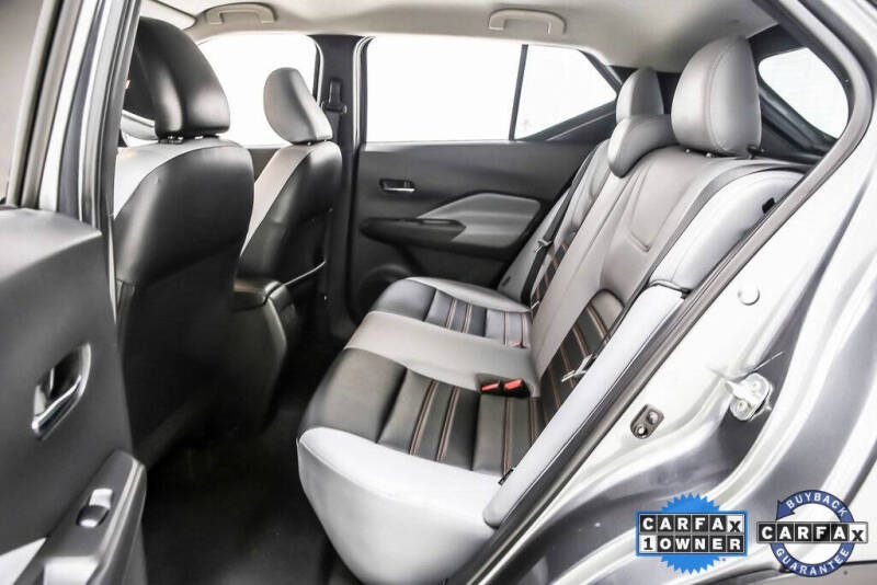 2022 Nissan Kicks SR