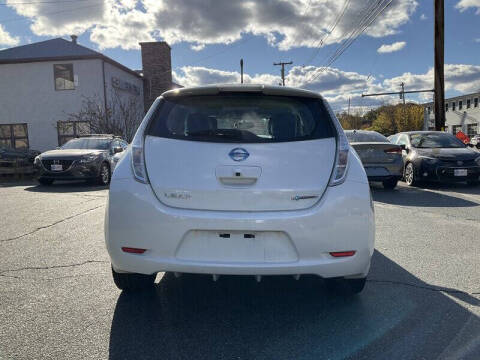 2014 Nissan LEAF SL