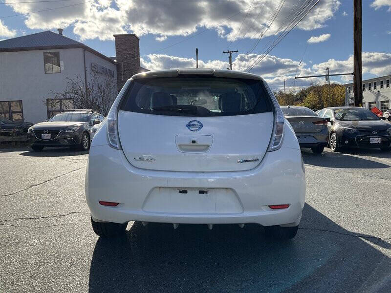 2014 Nissan LEAF SL