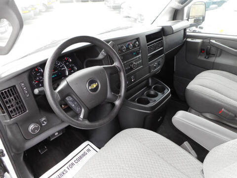 2016 Chevrolet Express LT 3500