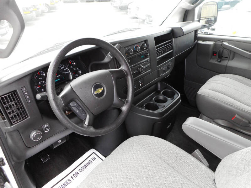 2016 Chevrolet Express LT 3500