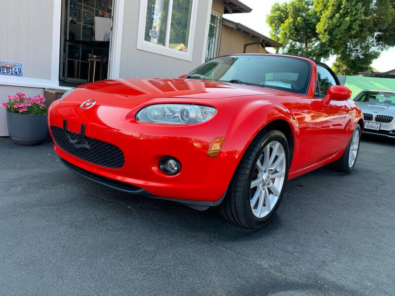 2006 Mazda MX-5 Miata for sale at Ronnie Motors LLC in San Jose CA