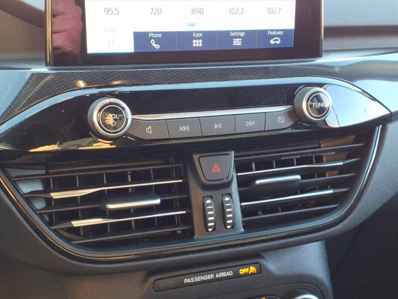 2025 Ford Escape ST-Line Select