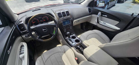 2011 GMC Acadia Denali