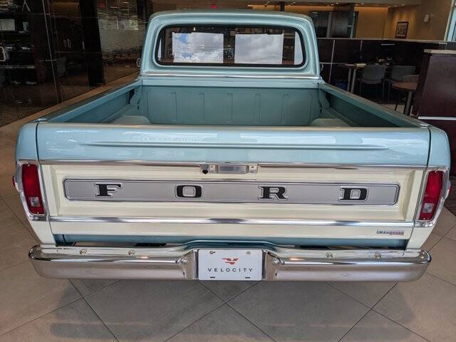 1969 Ford F-100
