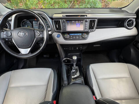 2016 Toyota RAV4 Hybrid Limited
