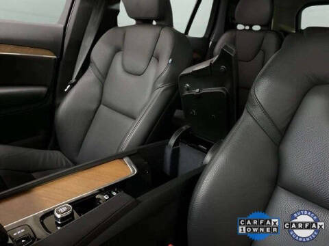 2025 Volvo XC90 B6 Plus Bright Theme 7P