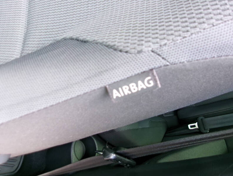 2015 Volkswagen Golf TSI Launch Edition