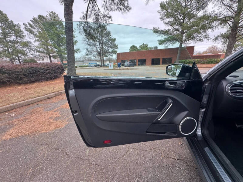 2012 Volkswagen Beetle