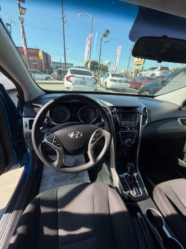 2017 Hyundai Elantra GT