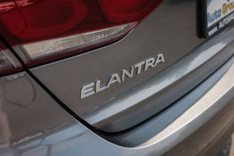 2018 Hyundai Elantra