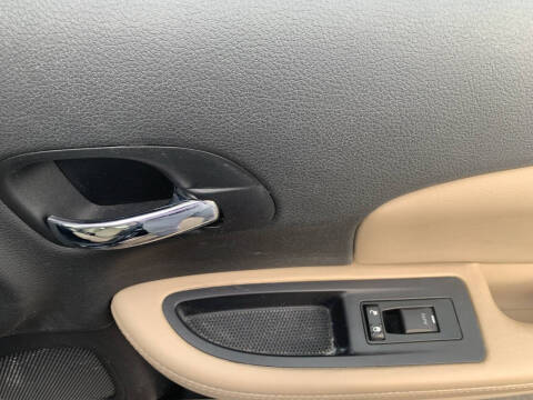 2012 Chrysler 200 Limited