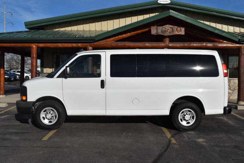 2017 Chevrolet Express LS 2500