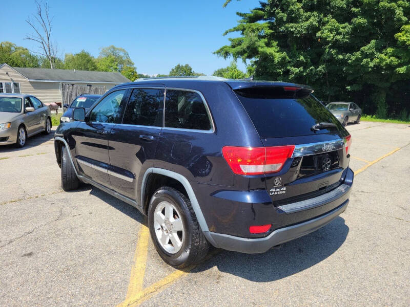 2011 Jeep Grand Cherokee Laredo