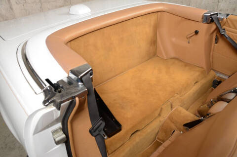 1987 Mercedes-Benz 560-Class 560 SL