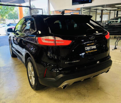 2022 Ford Edge Titanium