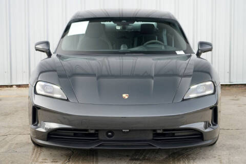 2025 Porsche Taycan 4S