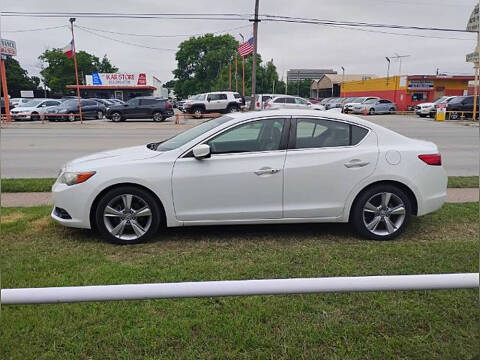 2013 Acura ILX 2.0L w/Premium