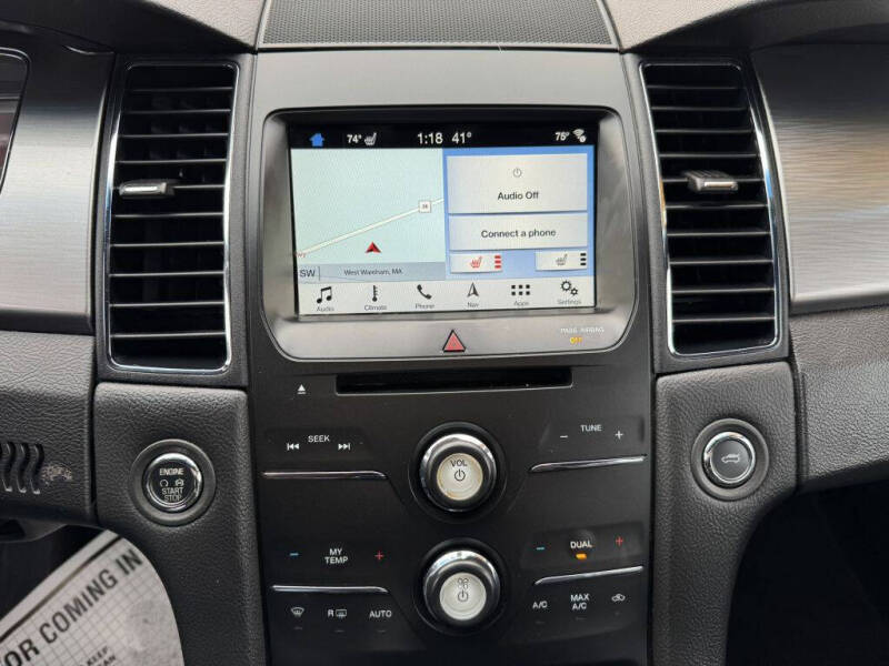 2018 Ford Taurus SEL