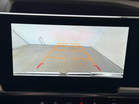 2026 GMC Sierra 1500 Elevation Standard