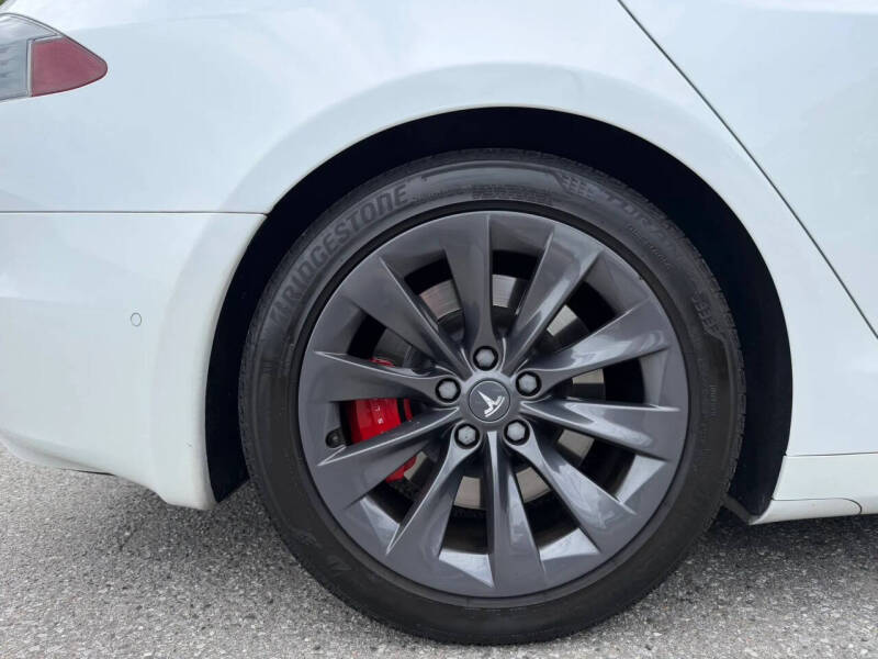 2020 Tesla Model S Performance