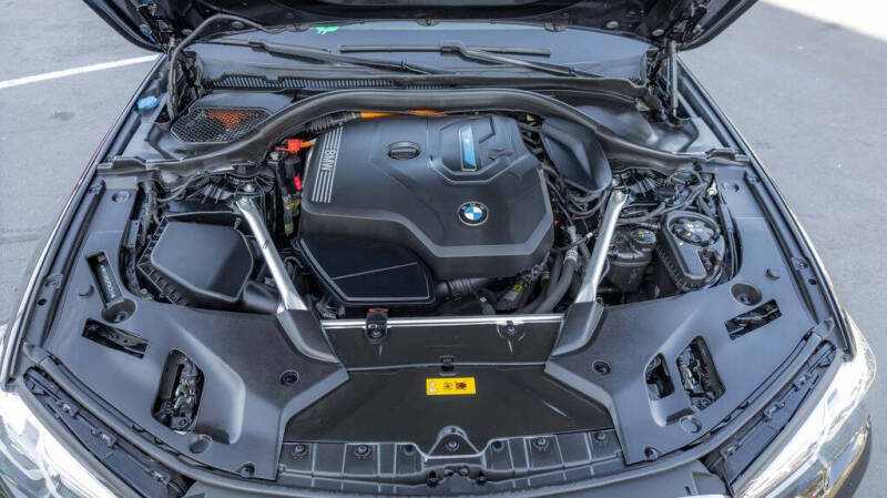 2023 BMW 5 Series 530e