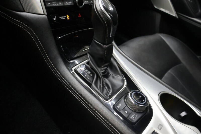 2022 Infiniti Q50 Luxe