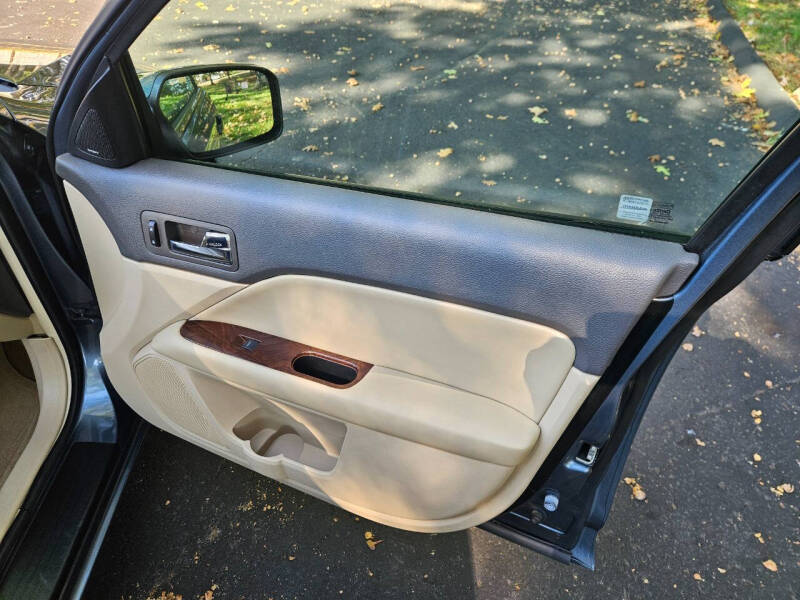 2011 Ford Fusion SEL